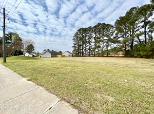 Lee St, Ayden, NC 28513