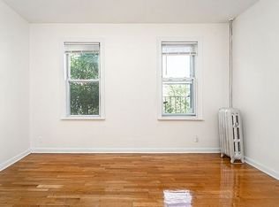4307 Ditmars Blvd APT 2R, Astoria, NY 11105