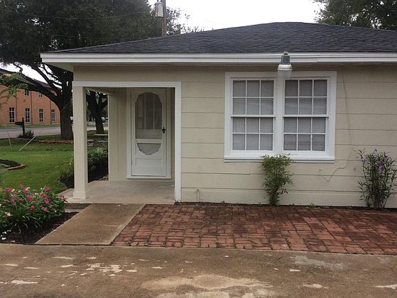 4th image of 207 Morningside Dr
