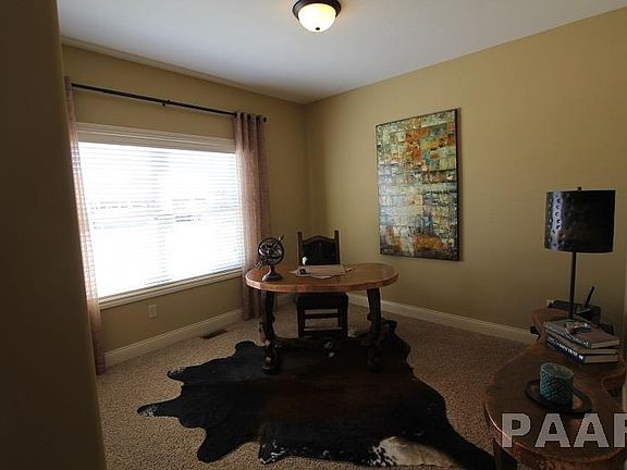 3rd image of 6825 N Grand Fir Dr