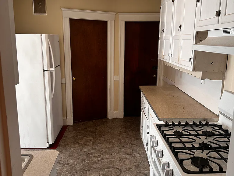 11 S Central Ave #4 — Photo 9