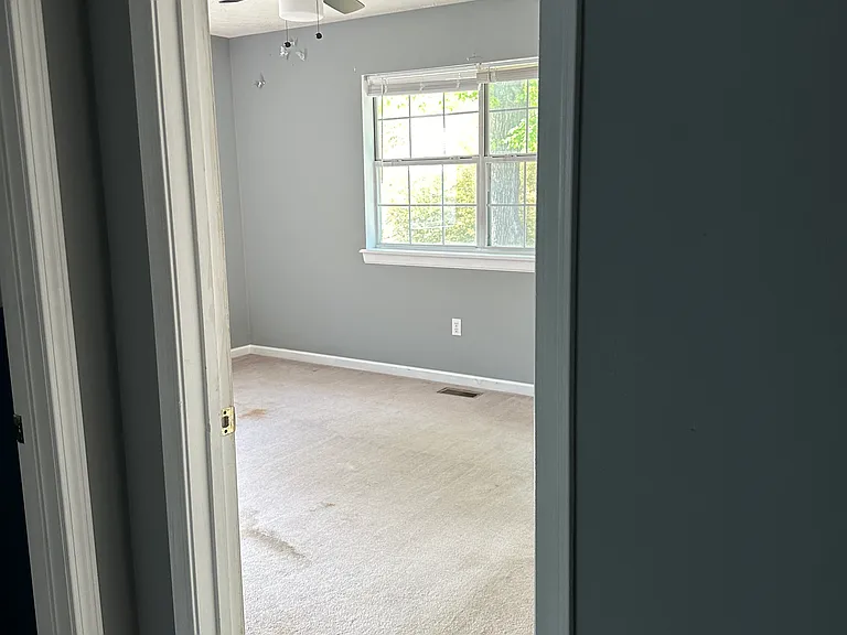 2 Green Meadow Ln #C — Photo 16