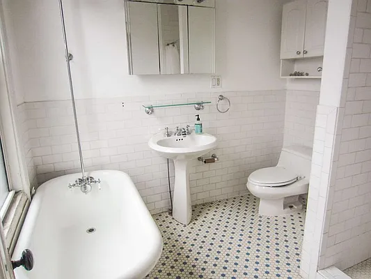 Rented by Brooklyn Property Group LLC | media 14