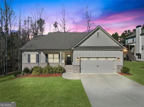 3305 Bentley Farms Ct, Loganville, GA 30052