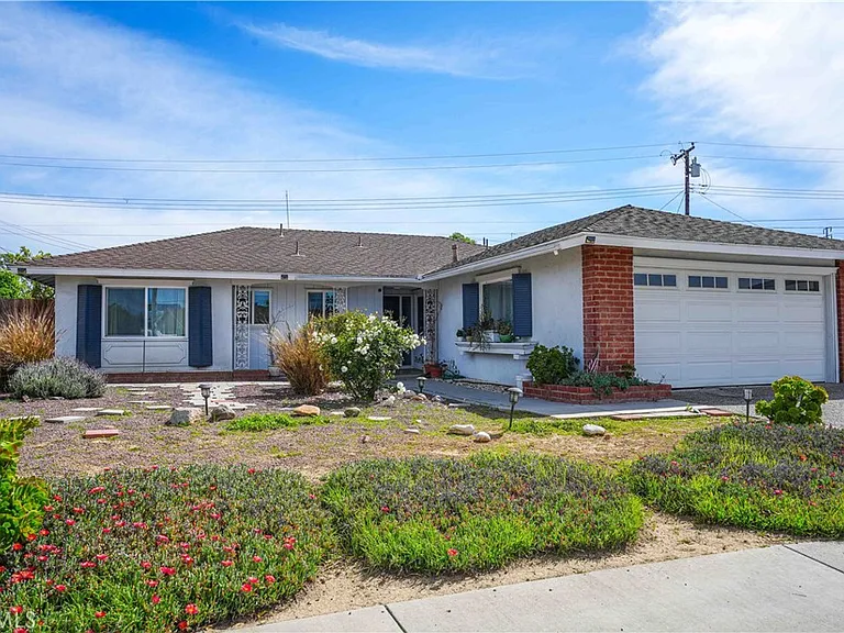 16340 Red Coach Ln — Photo 1