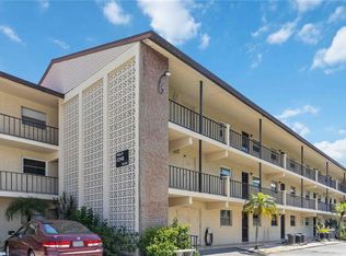 2240 Stickney Point Rd APT 236, Sarasota, FL 34231