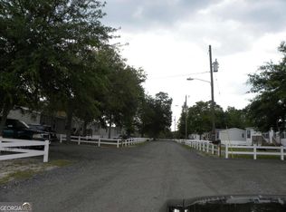 3470 SE Arnold Dr, Allenhurst, GA 31301