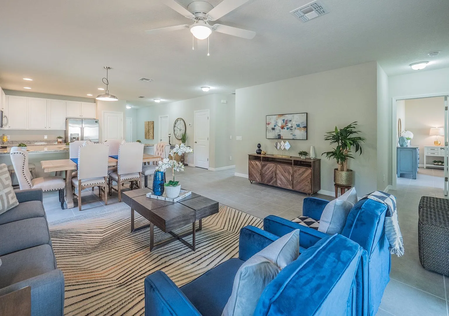 Brand-New 4-Bedroom Cape Coral Home with 3-Car Garage & Designer Upgrades! — Photo 4