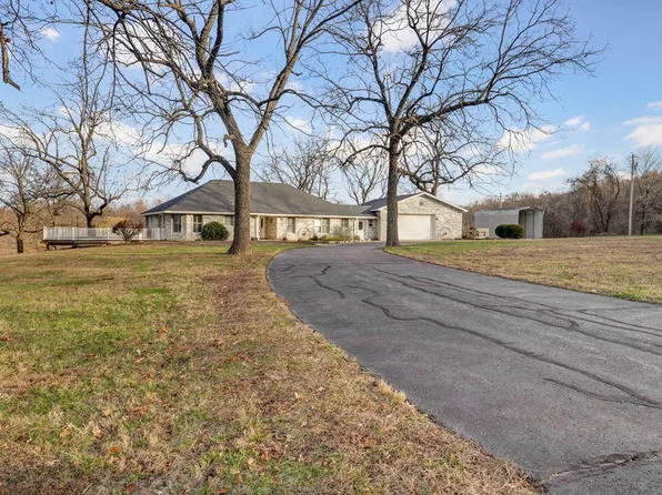 9695 W Farm Rd 76, Willard, MO 65781