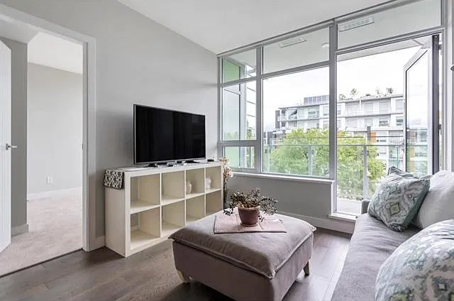 2 bed, 967 sqft, $3,700 — Photo 3