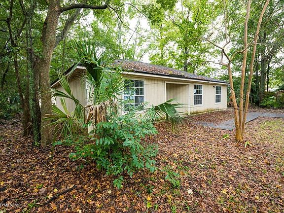 2nd image of 3464 Greenbrier Dr
