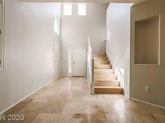 4th image of 8222 Stoneheather Ct