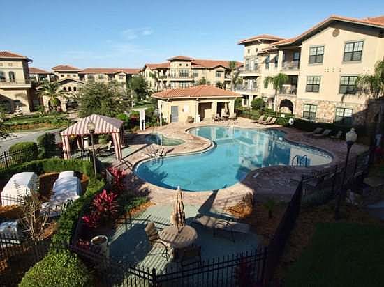 BP3C924-Bella-Piazza-Community-Pool-View-From-Balcony