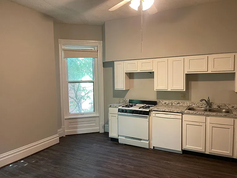 1610 S 3rd St #3 — Photo 6