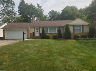 5670 Faraday Rd, Lyndhurst, OH 44124