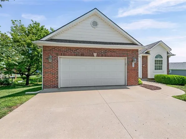 7823 N Liberty St, Kansas City, MO 64118