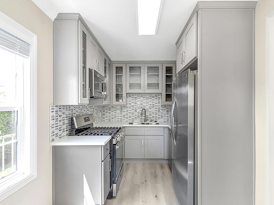 1st image of 8615 W Olympic Blvd