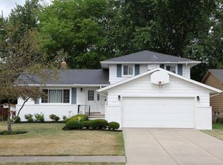 1874 Beham Dr, Mayfield Heights, OH 44124