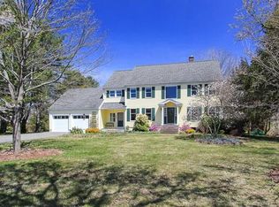10 Patton Dr, South Hamilton, MA 01982