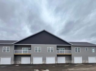 721 Meridian Dr #6, Plover, WI 54467