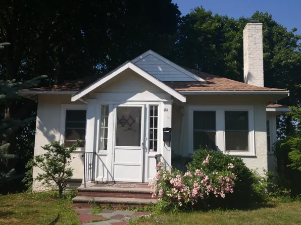 123 Nottinghill Rd, Brighton, MA 02135