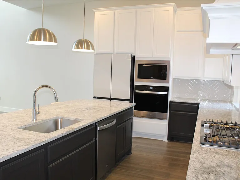 12032 Dahlia Bay Dr — Photo 7
