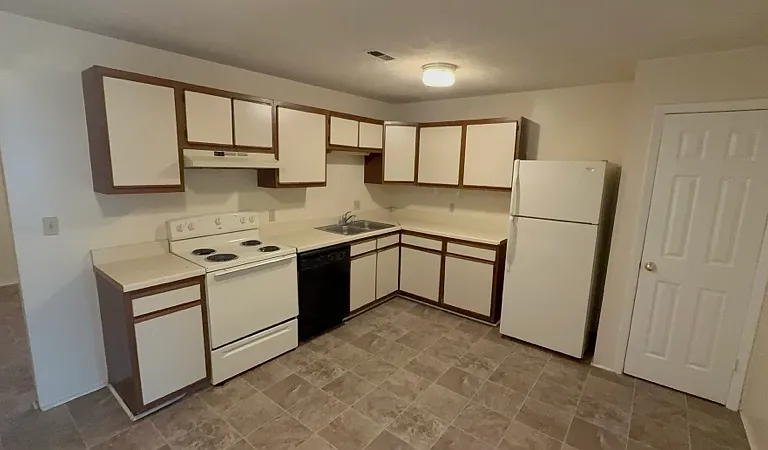 126 Clover Valley Cir — Photo 3