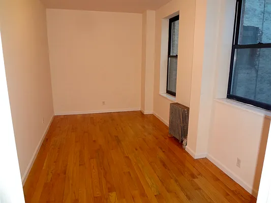 Rented by Steven Apuzzi LLC | media 28