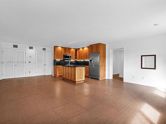 3rd image of 181 NW 41st St #1