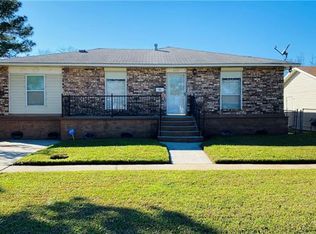 640 Bannerwood Dr, Gretna, LA 70056