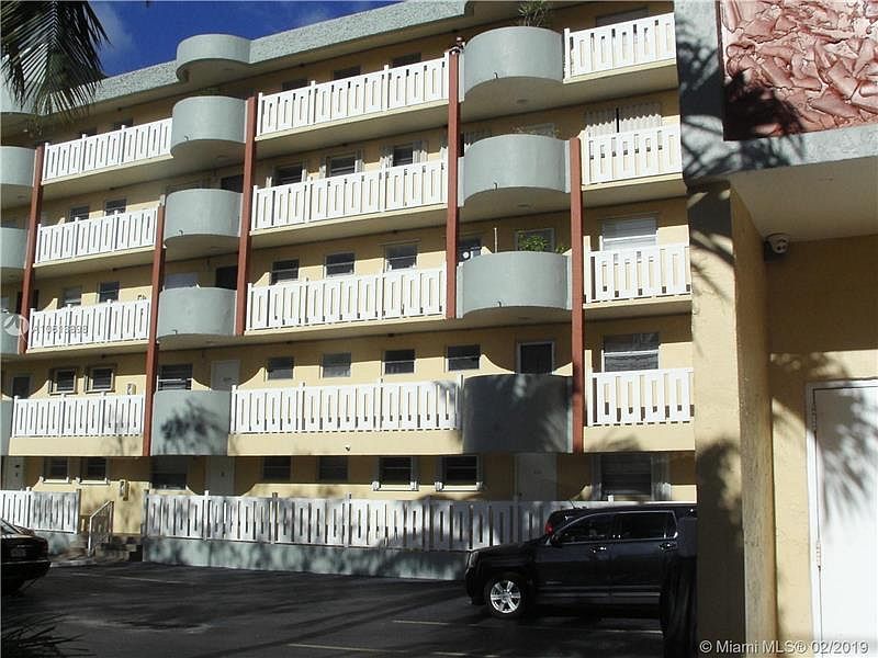 1st image of 7900 Tatum Waterway Dr APT 414