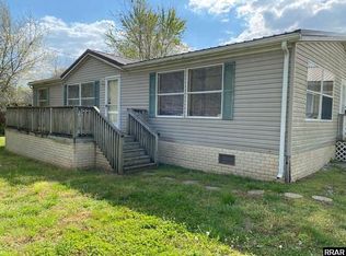 312 Woodlawn St, Kenton, TN 38233
