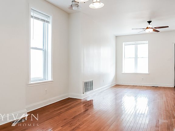 3rd image of 4332 Freeland Ave
