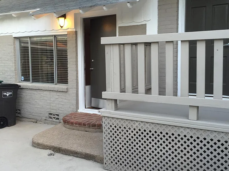 3020 5th Ave #C — Photo 1