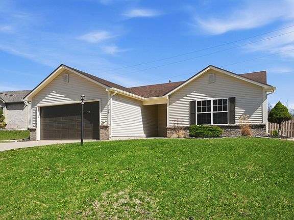 2nd image of 3108 Cedar Ridge Run