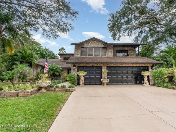 562 Lake Ashley Cir, West Melbourne, FL 32904