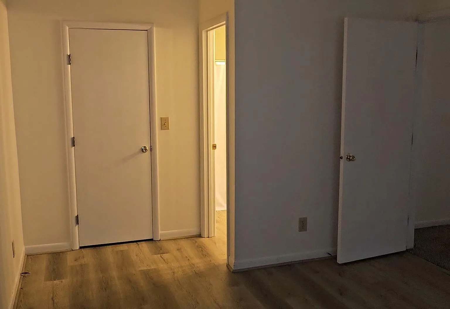 2 bed, 950 sqft, $1,400 — Photo 4