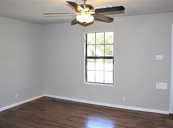 2nd image of 1336 E Allen Ave