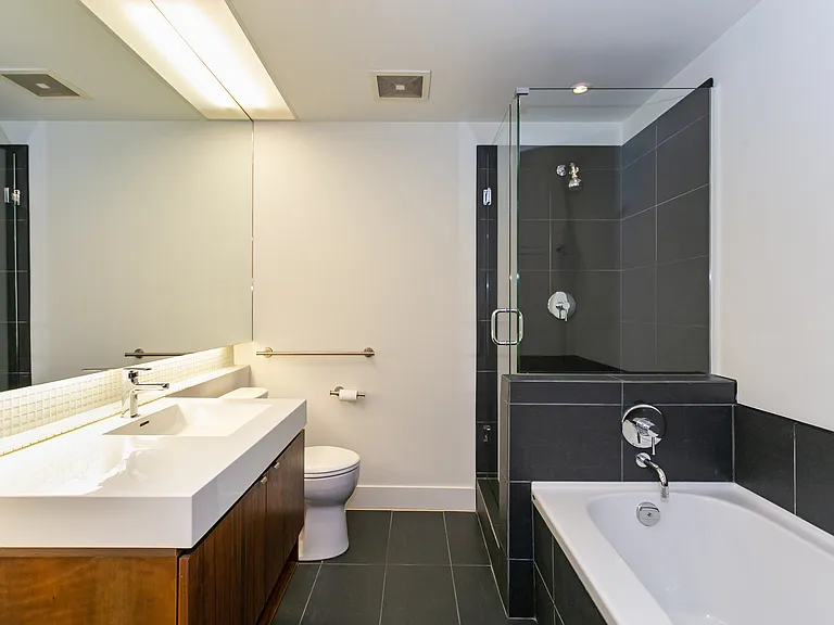33 W Pender St #508 — Photo 16