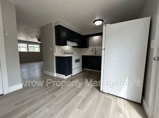 222 Park Ave #6, Maryville, MO 64468