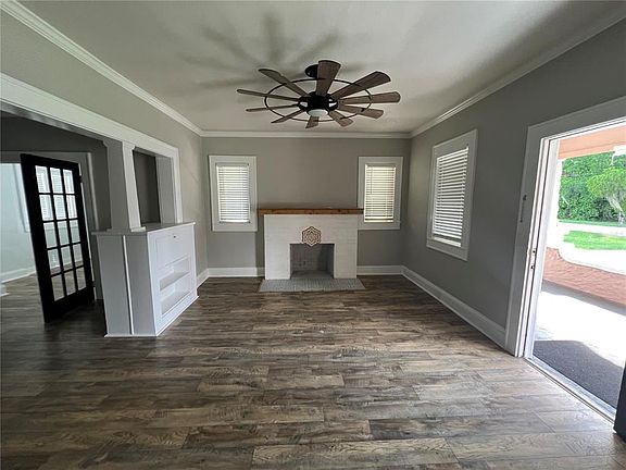5th image of 494 BRAINARD AVENUE