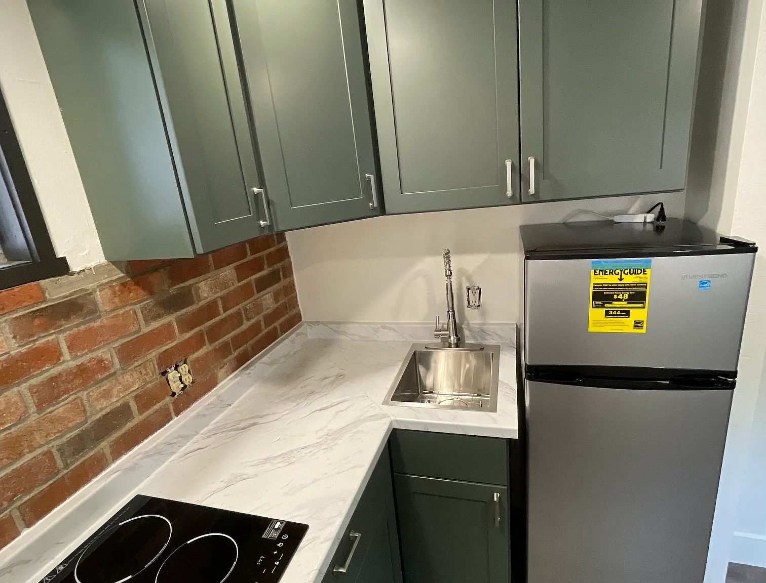 Studio, 360 sqft, $1,900 — Photo 2
