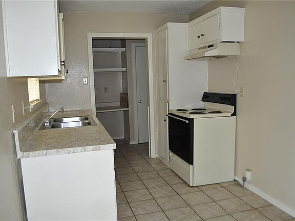 4th image of 1112 Orion Dr