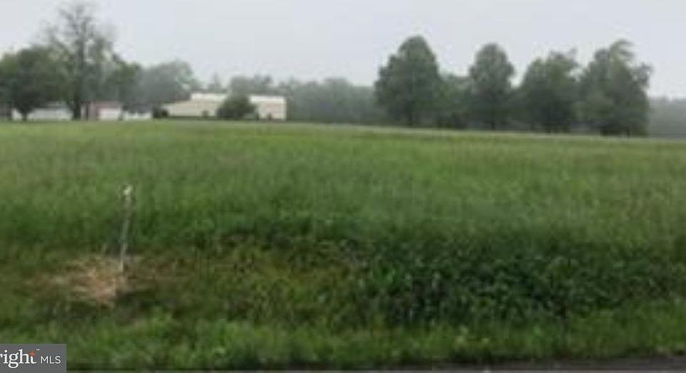 2nd image of 564 Scott Rd