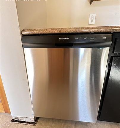 5th image of 2181 Cypress Dr APT G