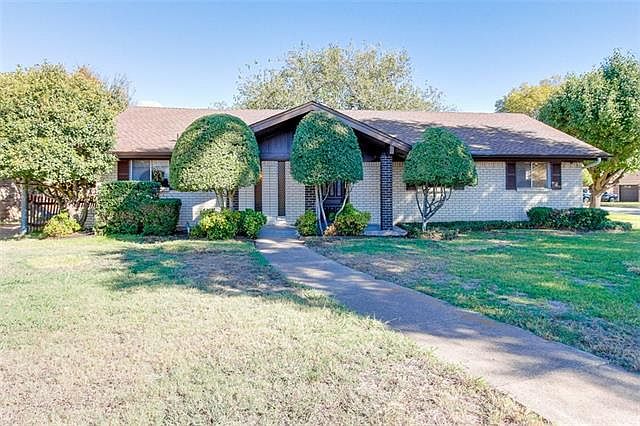 1st image of 923 Sundown Ln