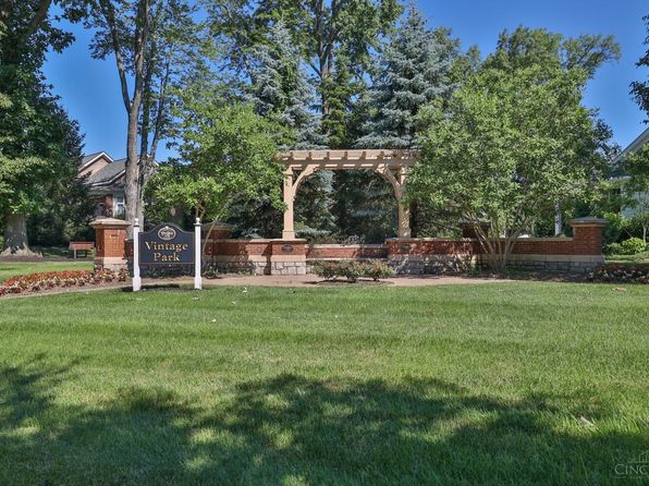 26 Vintage Walk, Montgomery, OH 45249