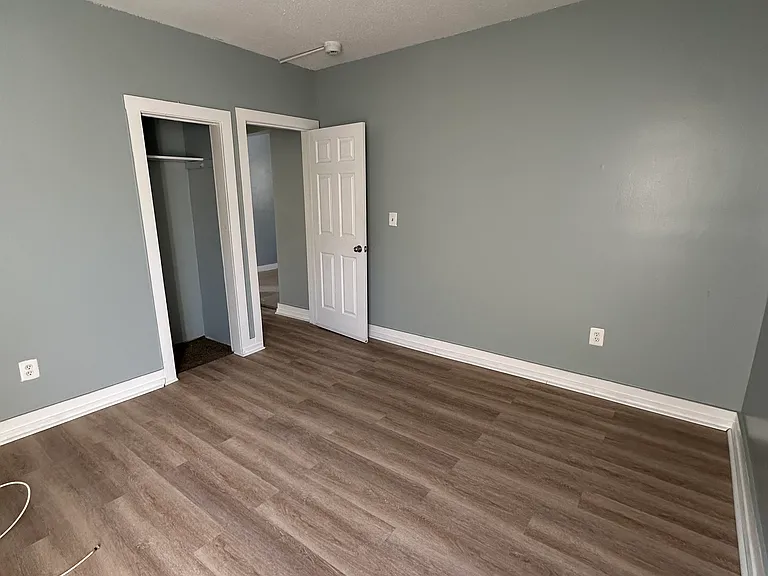 40 Lilac St #C — Photo 5