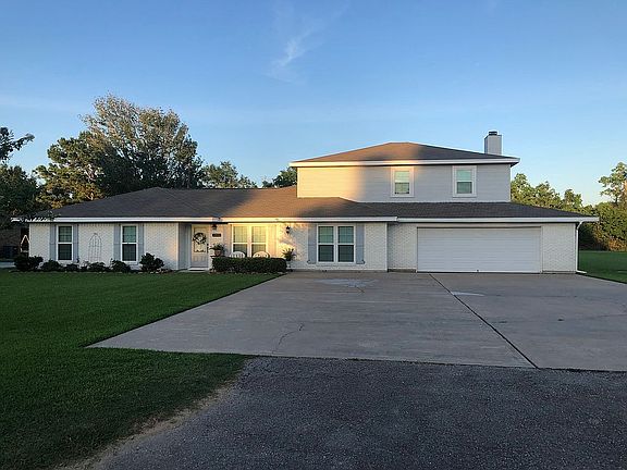 2nd image of 10931 Koelemay Dr