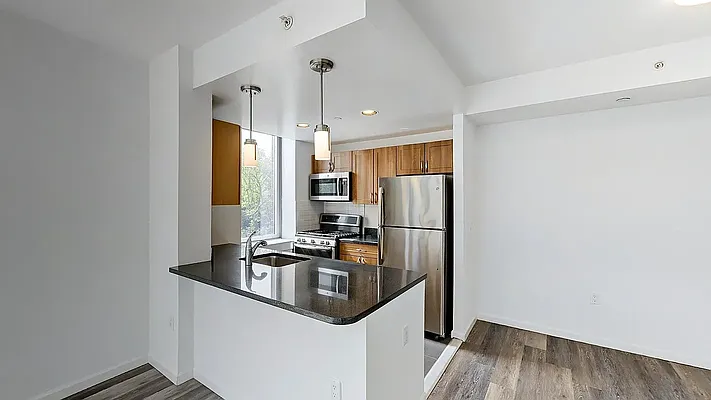 Rented by FirstService Residential (Manual) | media 29